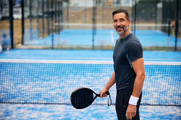 Entreprise construction terrain de tennis