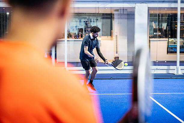 Constructeur court de tennis